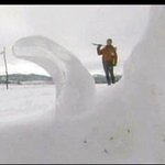 얼음위에 18 홀 골프코스를...