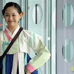 '일지매' 이영아 <b>한복</b>입고 깜찍하게 인사~근데 <b>가방</b>은 뭐야?