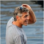 <b>신디</b> 크로포드, 옷이 너무 야해! 슴가 다보이겠어