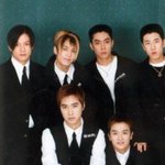 올해로 10주년을 맞는 아이돌그룹들