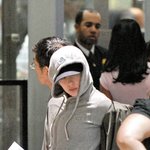 공항 <b>검색</b>대의 스칼렛 요한슨 최근 모습