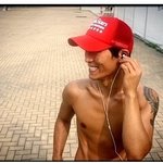 은근 근육질 몸매인 김재우! <b>몸짱</b> 커플인거야?
