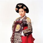 <b>현영</b>,, 사실 궁2 노리고 있다?