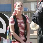 귀엽게 남장한 <b>드류</b> 배리모어, 지금은 촬영중