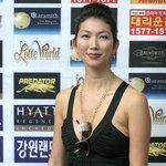 섹시한 <b>복장</b>의 세계적인 당구스타 자넷 리~