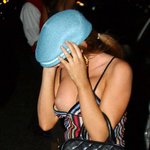 <b>린지</b>.. 가슴지대로 노출 ㅡㅡ 제발 속옷좀 입으삼