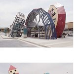 미국의 뱀<b>모양</b> 닮은 버스 정류장