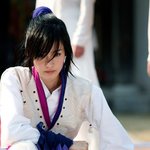 홍길동 찍는 성유리 , <b>이지아</b> 보여