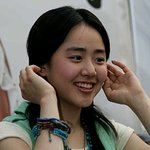 네티즌 엇갈린 반응-‘국민의 여동생’ 문근영의 대학 <b>입시</b> 놓고 공방전