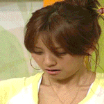 이런,효리누님 슴가로 떨어진 어이없는 알밤녀석