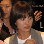 단발머리 송혜교! 훨씬 <b>어려</b>보이고 더 예뻐졌어!