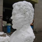 <b>미대</b>생이 만든 눈사람