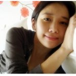 정다빈 잠들기 전 <b>침대</b> 위 뒹굴 셀카