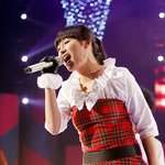 컴백한 김미려~뱅<b>헤어</b>와 초미니가 돋보여~