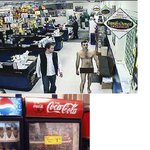 발가벗고 편의점에서 <b>난동</b>부리는 이남자 도대체 왜그래?