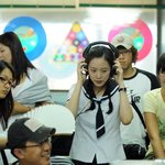 교복입은 한예슬! 완전 청순미 <b>작렬</b>! 피부 쩔어!