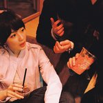 커피빈간 다비치 강민경!신발신고 <b>쇼파</b>에 발올리면 못써!