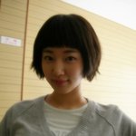 <b>최고의</b> 몸매 김사랑 최근 모습, 단발머리로 변신?!