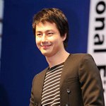부산에 온 <b>조인성</b>, 기럭지 하나만으로도 감동