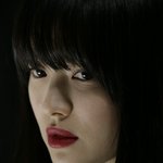 뉴욕독립영화 출연한 송혜교~귀신머리에 빨간 립스틱!