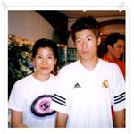 박지성 <b>단골</b> <b>미용실</b>에 있는 사진이래요