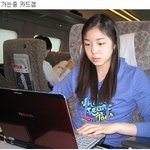 김연아 셀카 사진 (<b>마오</b>랑 스티커사진도..)