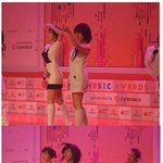 상받는 소녀시대, <b>의외</b>로 친근한 몸매!