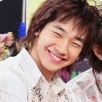 웃는 모습이 <b>비랑</b> 닮은 꼬마! 귀여워~