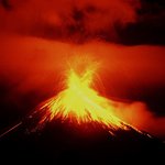 언제 터질지 모르는 살아있는 화산들