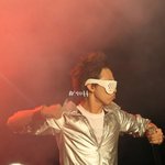 '빅뱅' <b>지용</b>, 그 안경 쓰면 앞은 보이긴 하니?