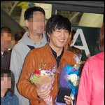 차태현 오사카에 팬<b>미팅</b>하러 입국한 모습