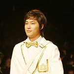패션쇼 <b>무대위</b>의 강지환! 얼굴에 살 좀 찌신듯~