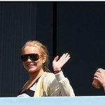 배꼽 트레이닝 입은 <b>린지</b> 로한 안 본 사이 살쪘네