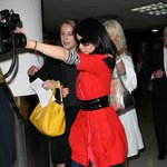 카메라 밀어붙이는 열받은 루시<b>리우</b>!