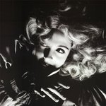 드류베리모어 <b>산발</b>머리 흑백화보