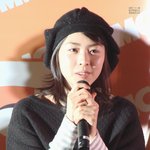 <b>모자</b>쓰고 무대인사 온 이연희! 예쁘군요~