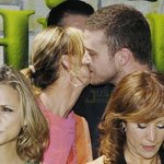 <b>슈렉</b>3시사회 저스틴-카메론 다정한 포즈