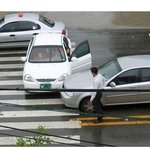 횡단<b>보도</b> 건너다가 차에 치인 상황