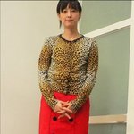 이나영, 호피<b>무늬</b>에 빨간 치마까지..이건 아니잖아!