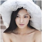 <b>웨딩</b>드레스 화보 찍은 김소연, 청순 가련형이야