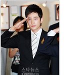 안보홍보대사 위<b>촉식</b>, 절도있는 격례하는 박시후,