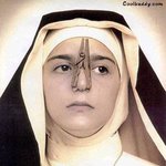 <b>수녀</b>님이 코를 막은 이유..?