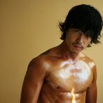 <<b>리턴</b>>의 유준상 빨래판 복근으로 변신