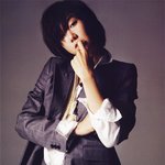 남성잡지 <b>gq</b>에 나온 이지아 중성적인 화보