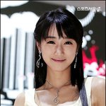 은행원 출신 레이싱 모델..