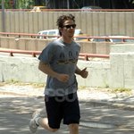 뉴욕에서 조깅하는 <b>조쉬</b> 하트넷