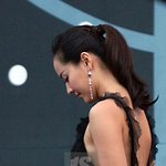 유진,미역줄기와 커텐으로 만든 드레스입고 <b>mc보네</b>?