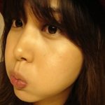피부가 맨들 맨들, 도자기처럼 좋은 박솔미의 <b>셀카</b>