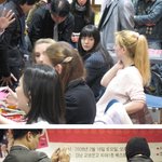최근 책 내고 싸인중인 미수다 직찍!!