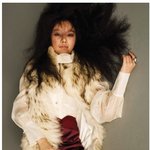 <b>폭탄</b>머리 김아중 요새 못 먹었나